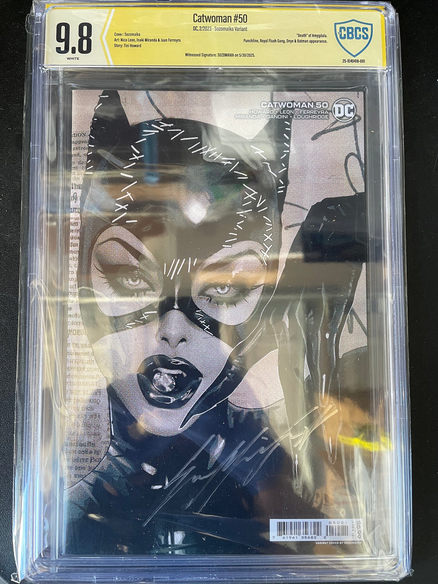 Catwoman #50 - Sozomaika CBCS 9.8 Witness Signature
